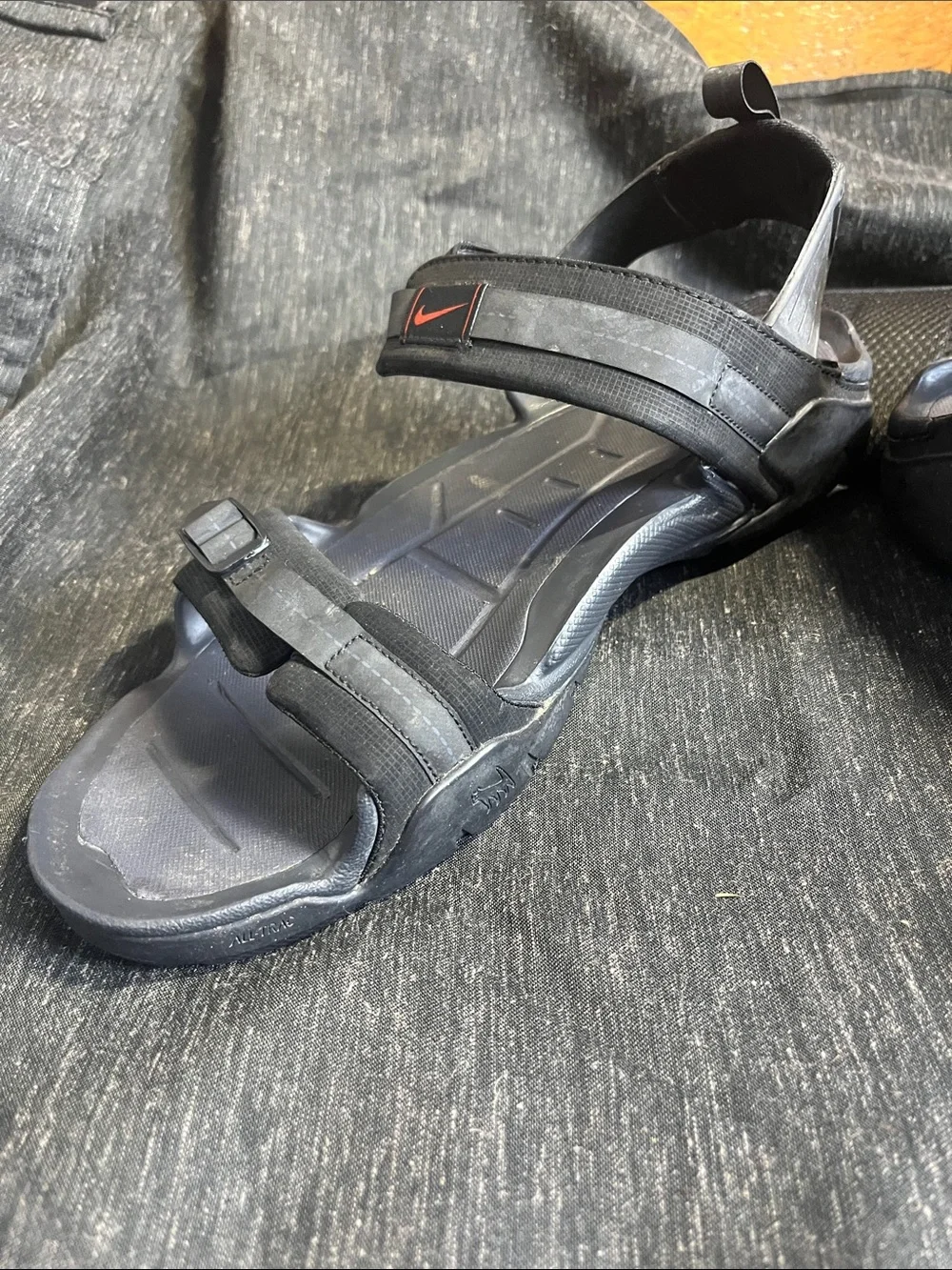 Nike Men’s ACG All TRAC Black and Dark Gray Adjustable Sport Sandals